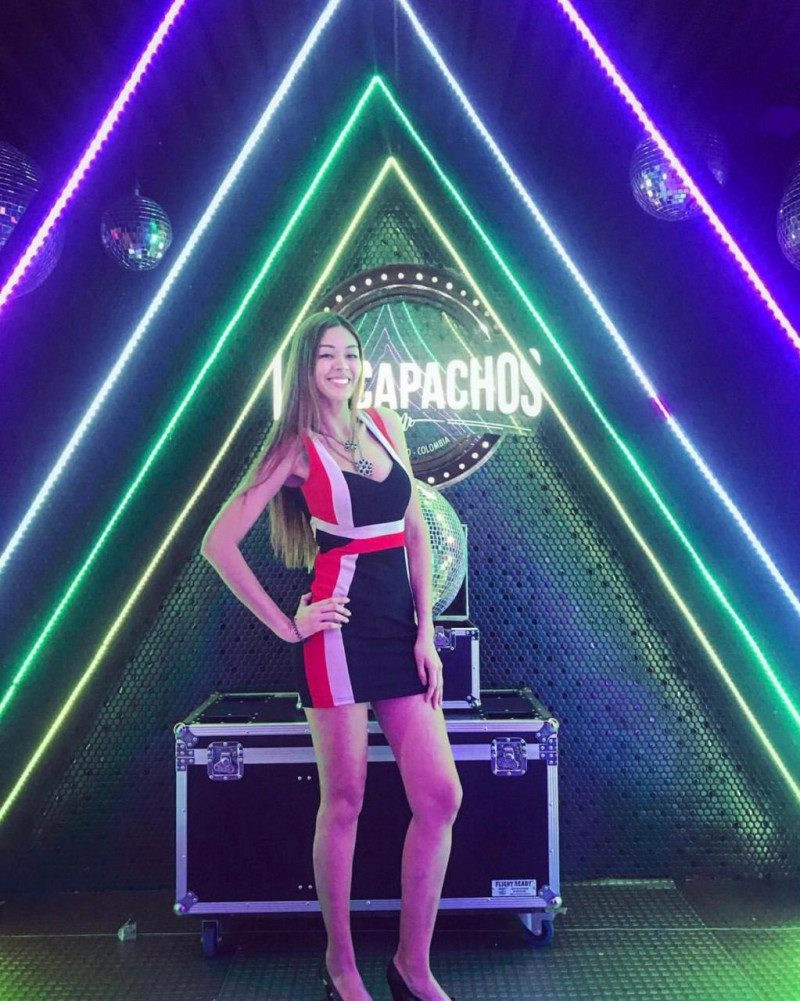 a205c4c8-9e0f-48b8-b470-18e2a957f2bd