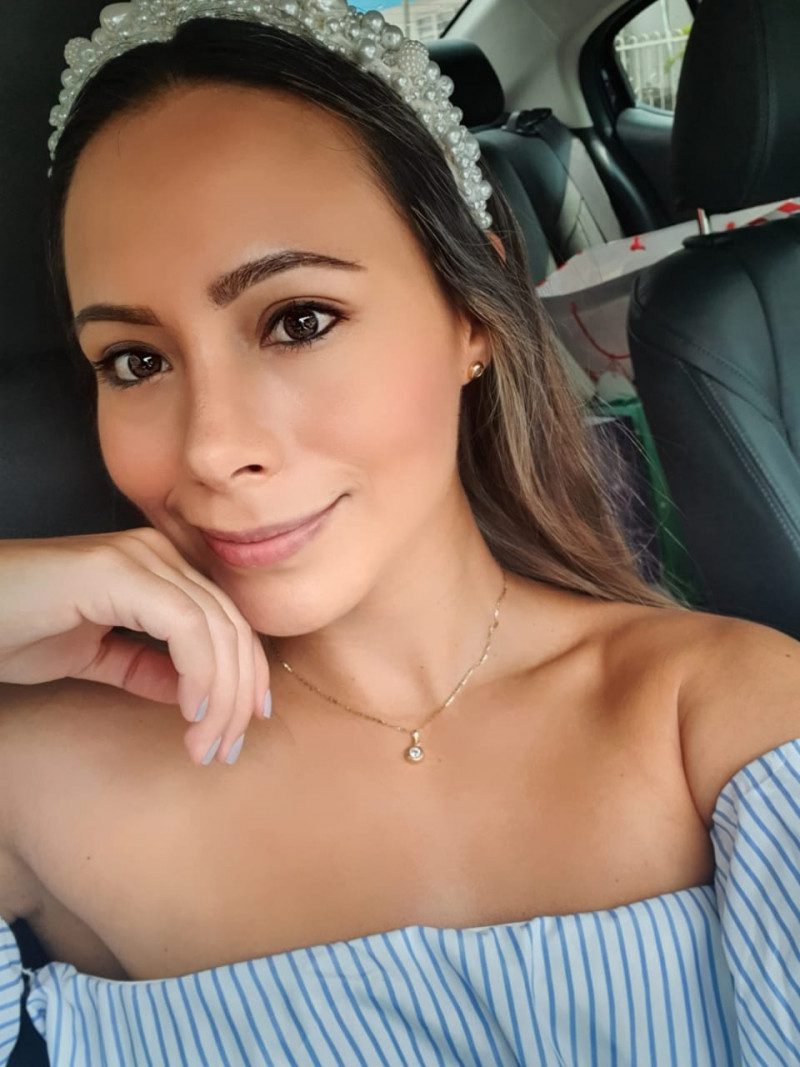 ad04dafd-3610-45df-b6c7-cb64f5f4b404