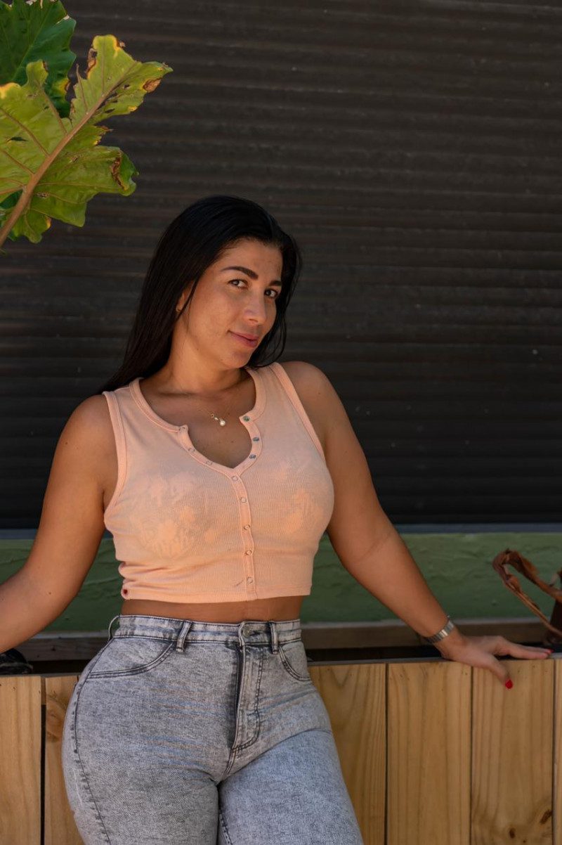 18971bc6-dbcb-4cb4-946f-0008f7008e38