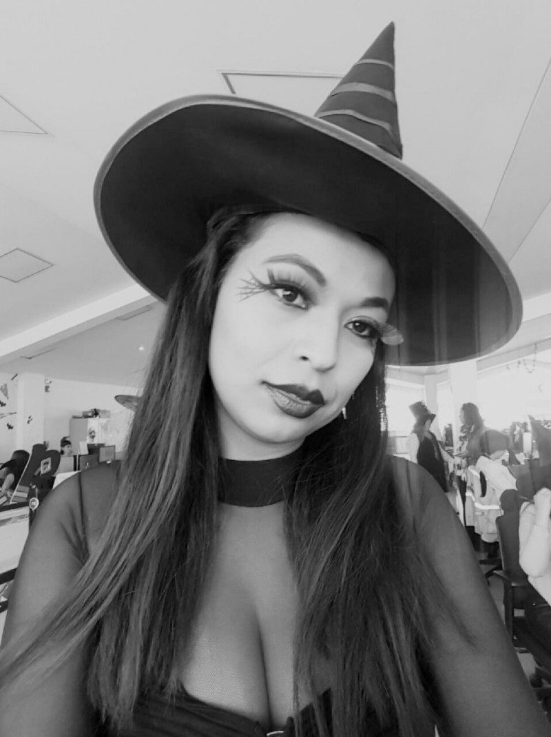 colombian-women-latina-women-karina4