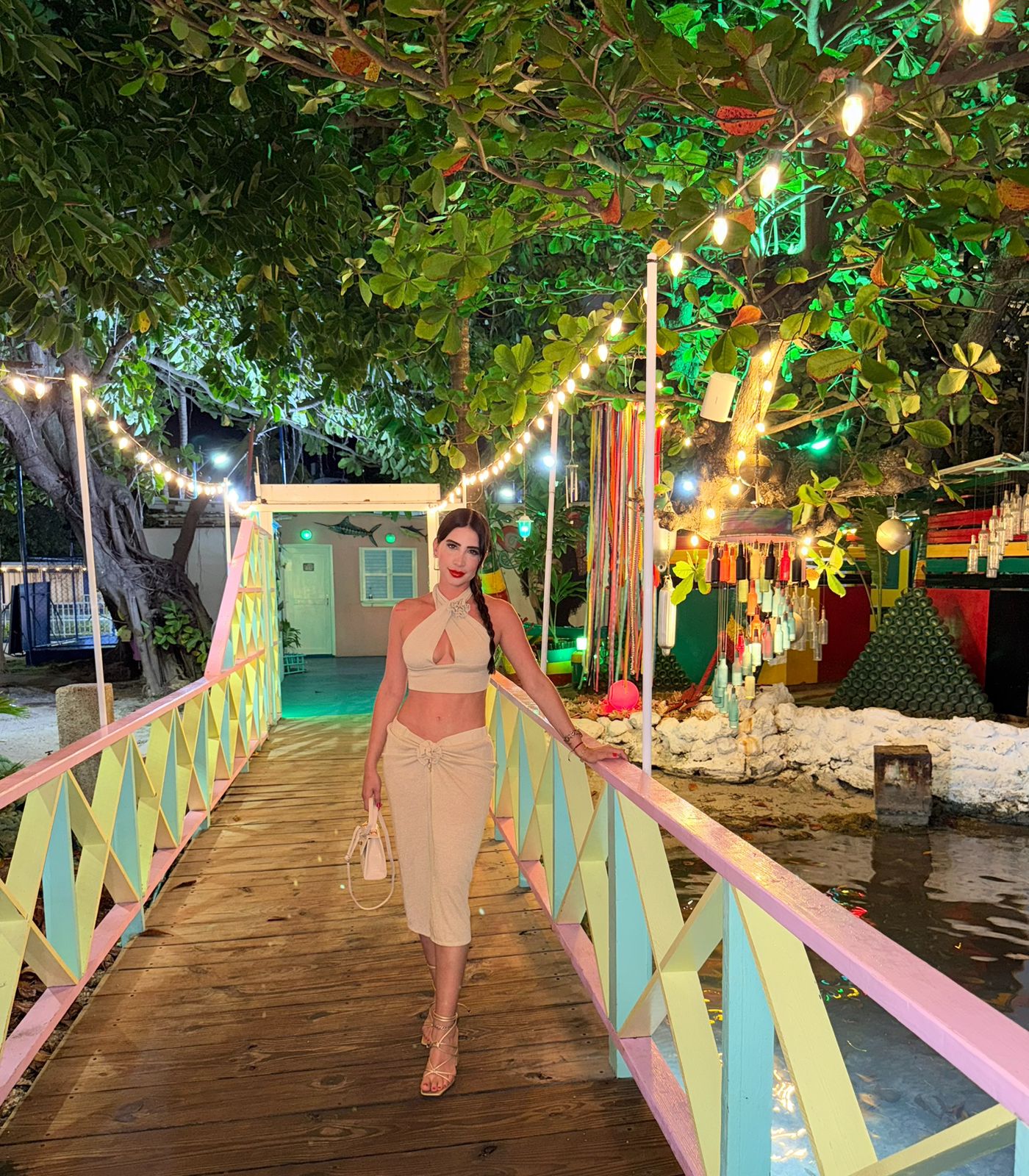 Monica @mariam17 Cali