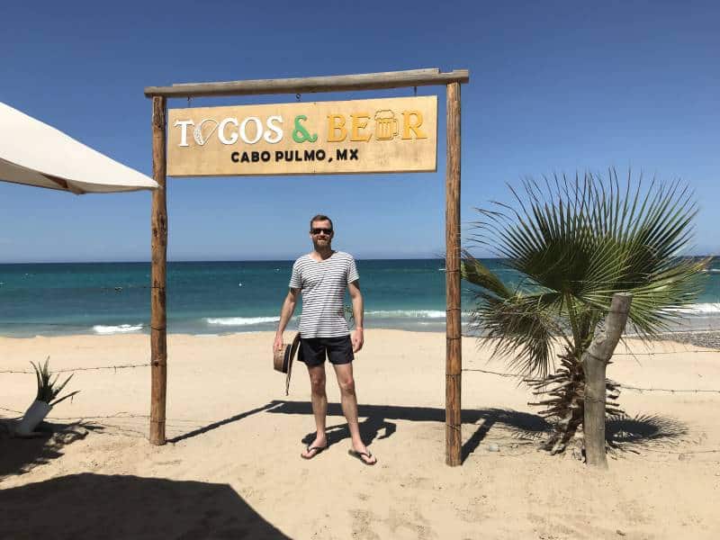 beach-scene-tacos-_-beer