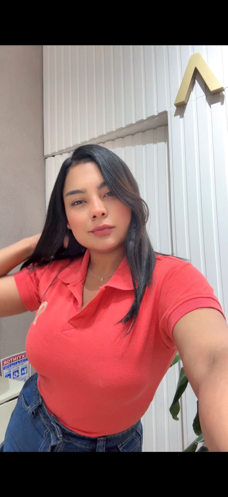 whatsapp-image-2025-11-04-at-18