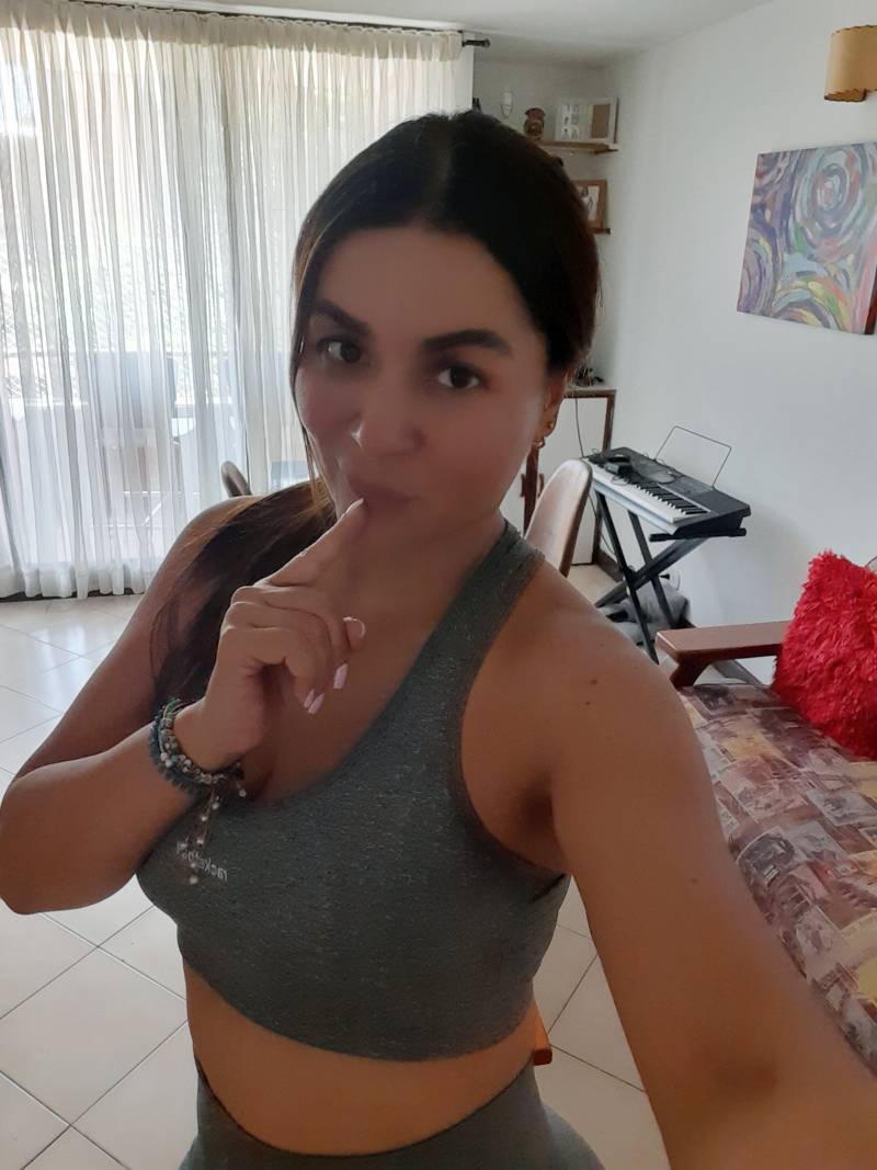 23-08-26-14-09-50-796_deco